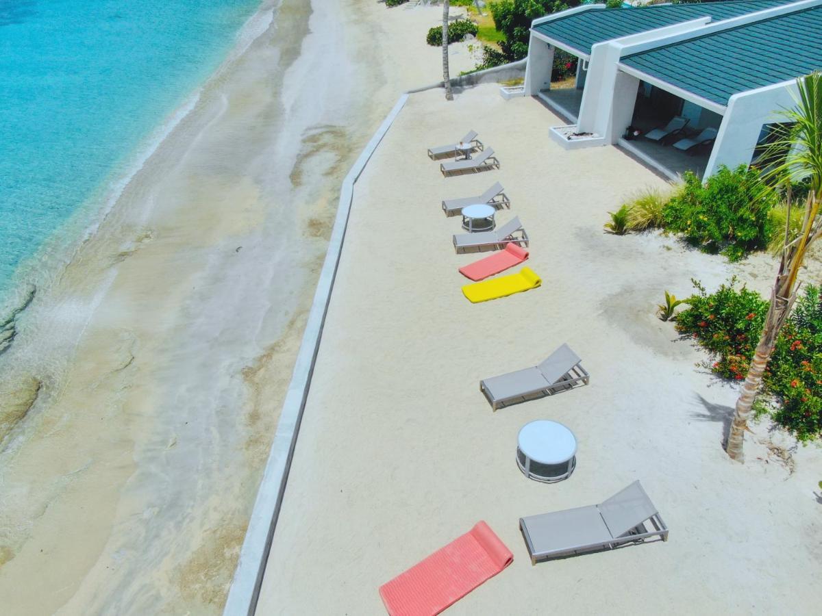 Mango Bay Resort 西班牙镇 外观 照片